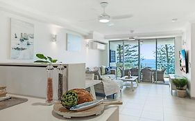Dwell @ 22, Oceanfront Apartment